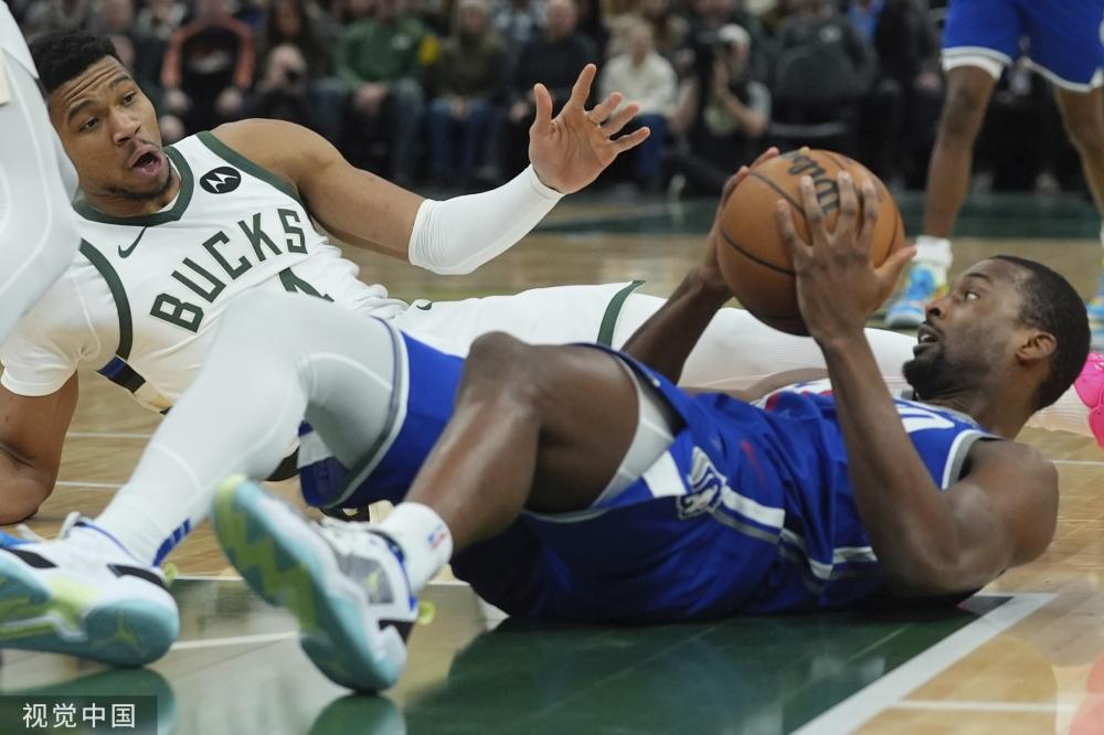 的年龄结构 的年龄结构