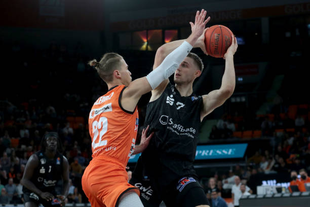 的执着都彰 的执着都彰